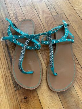 Rogue Teal Studded T-Strap Sandals with Rhinestone Accents